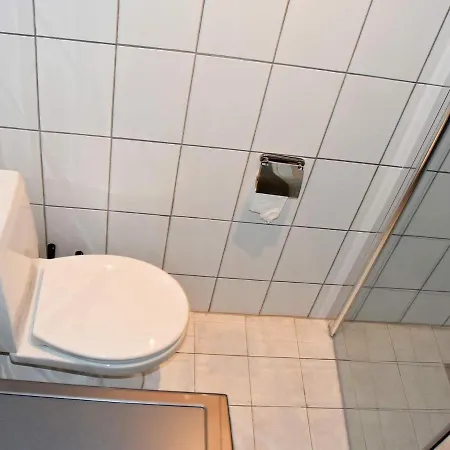 Iii * Brattvåg